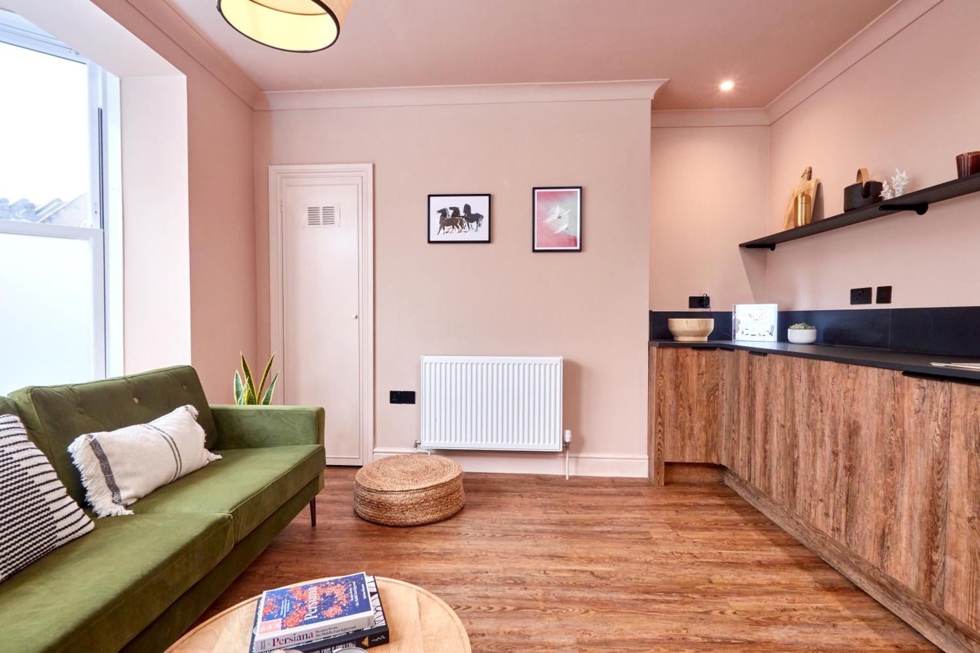Settle In Winchester - Stylish Self Check-In Rooms ภายนอก รูปภาพ