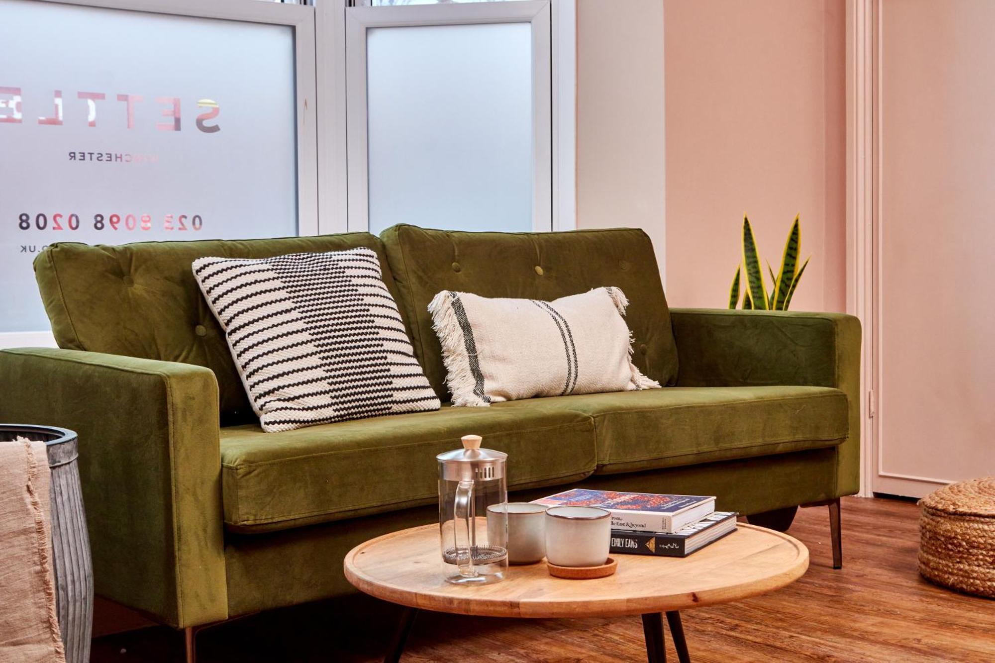 Settle In Winchester - Stylish Self Check-In Rooms ภายนอก รูปภาพ