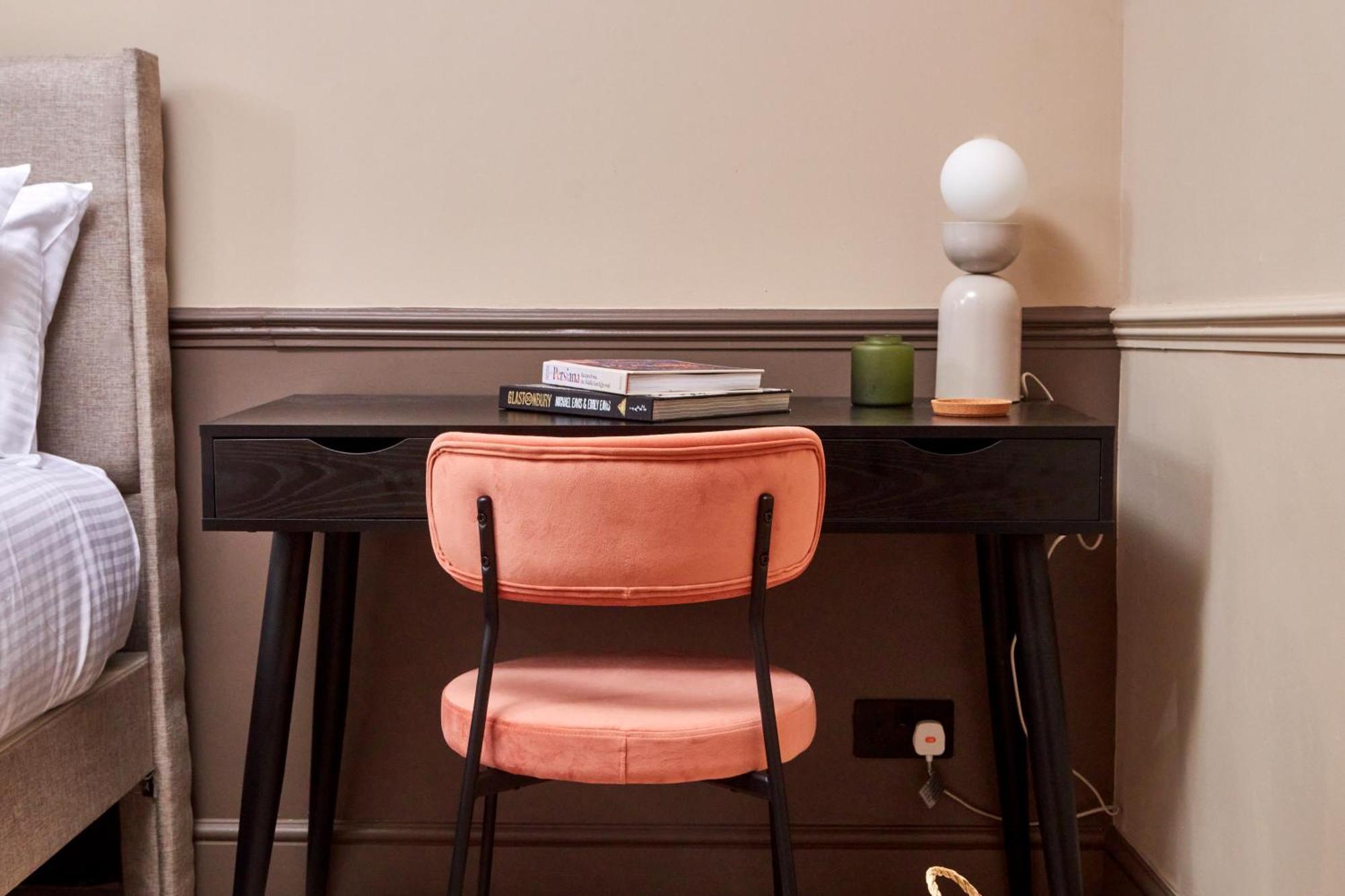 Settle In Winchester - Stylish Self Check-In Rooms ภายนอก รูปภาพ