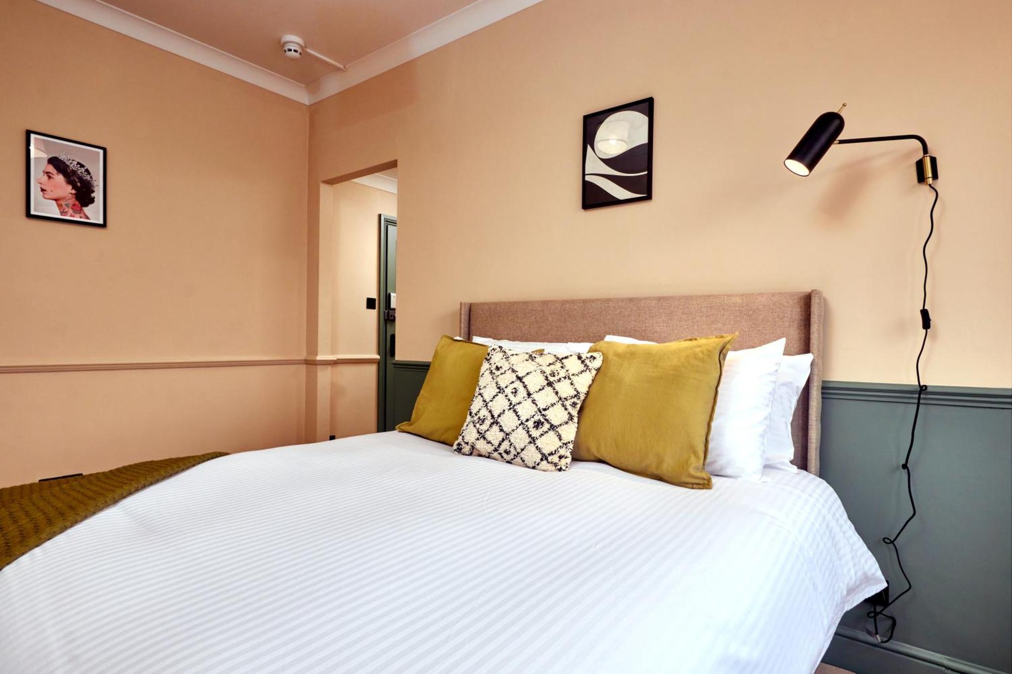 Settle In Winchester - Stylish Self Check-In Rooms ภายนอก รูปภาพ