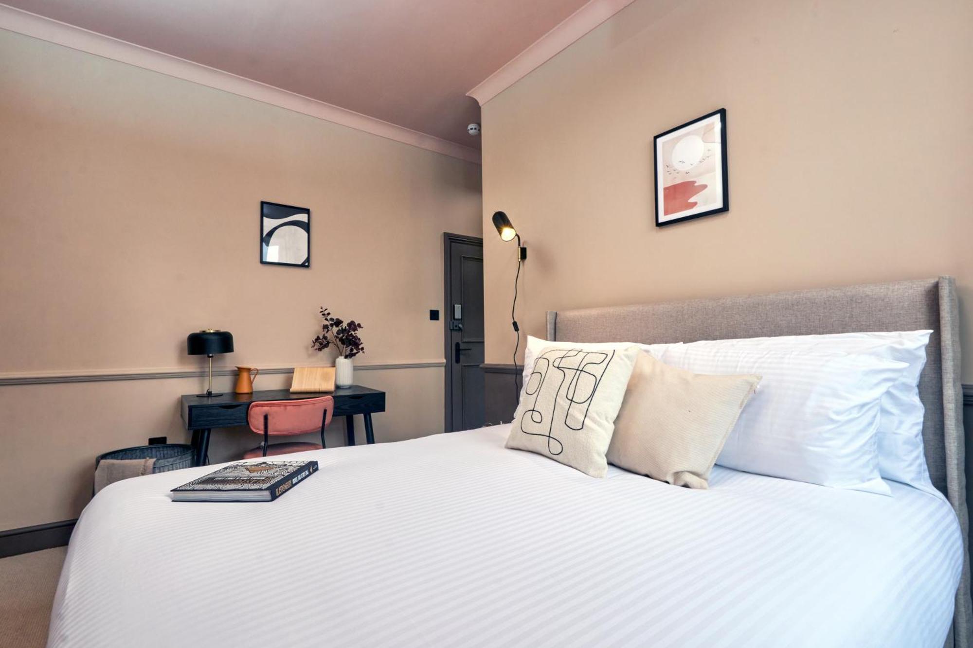 Settle In Winchester - Stylish Self Check-In Rooms ภายนอก รูปภาพ