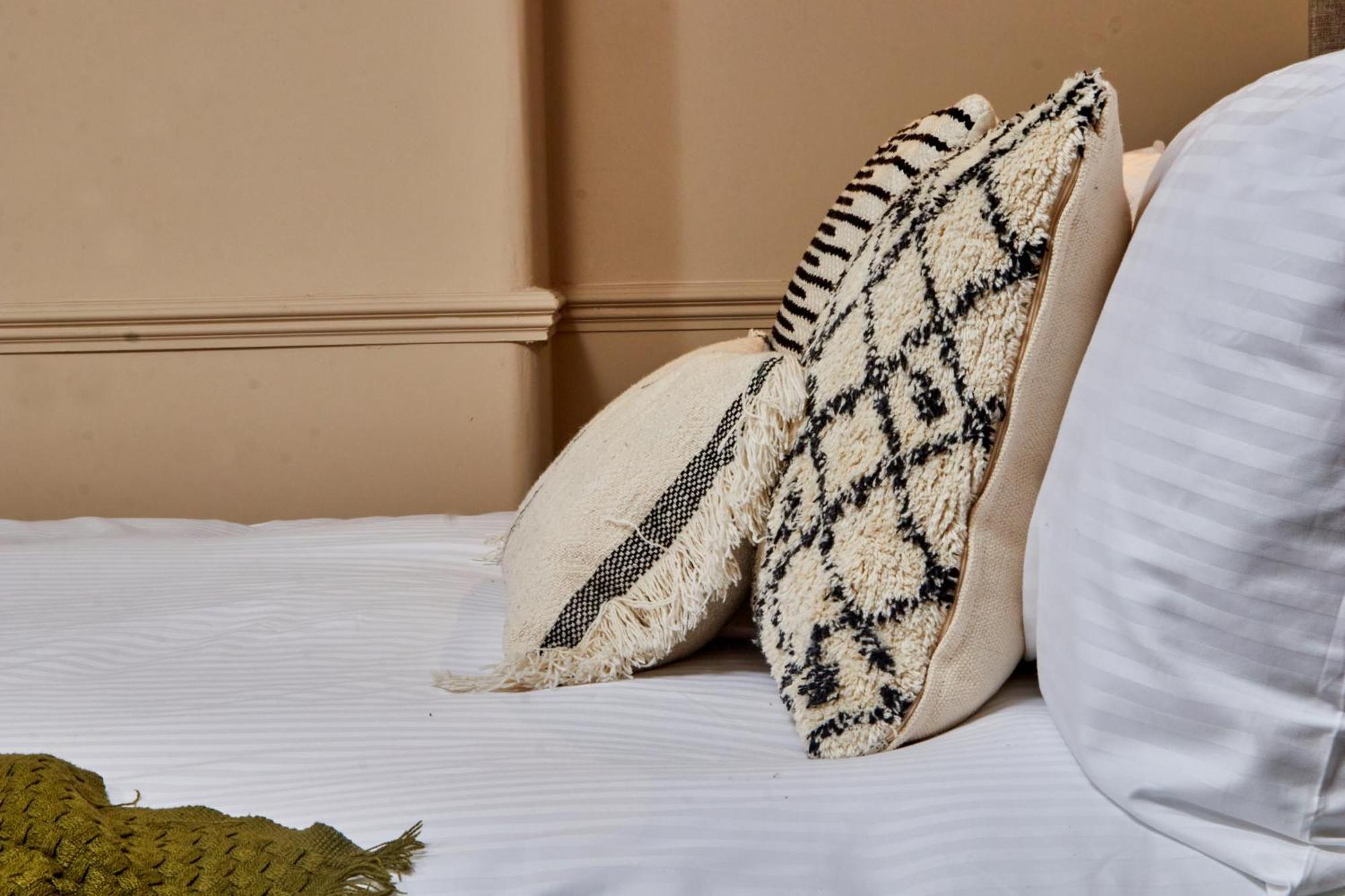 Settle In Winchester - Stylish Self Check-In Rooms ภายนอก รูปภาพ