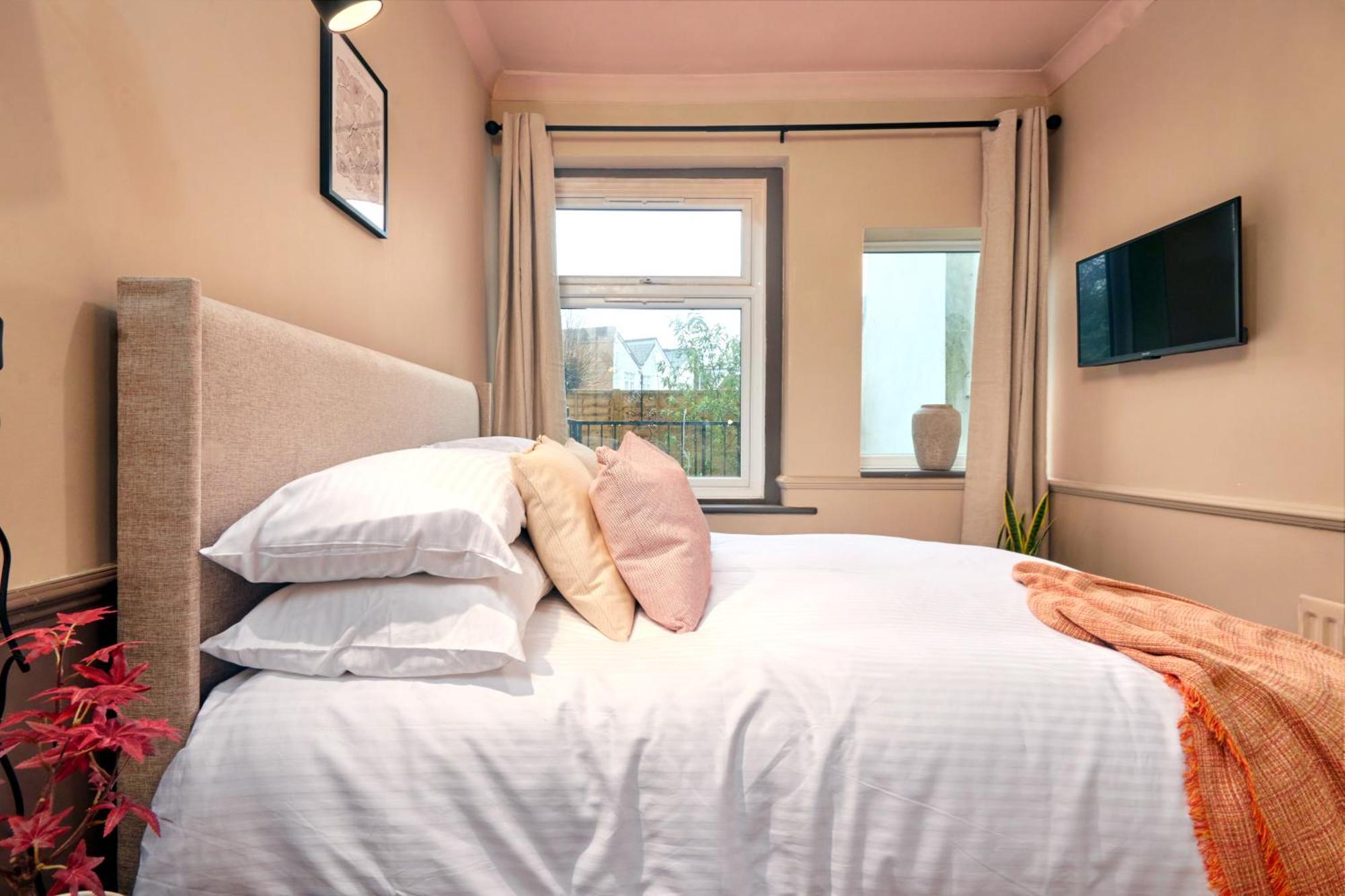 Settle In Winchester - Stylish Self Check-In Rooms ภายนอก รูปภาพ